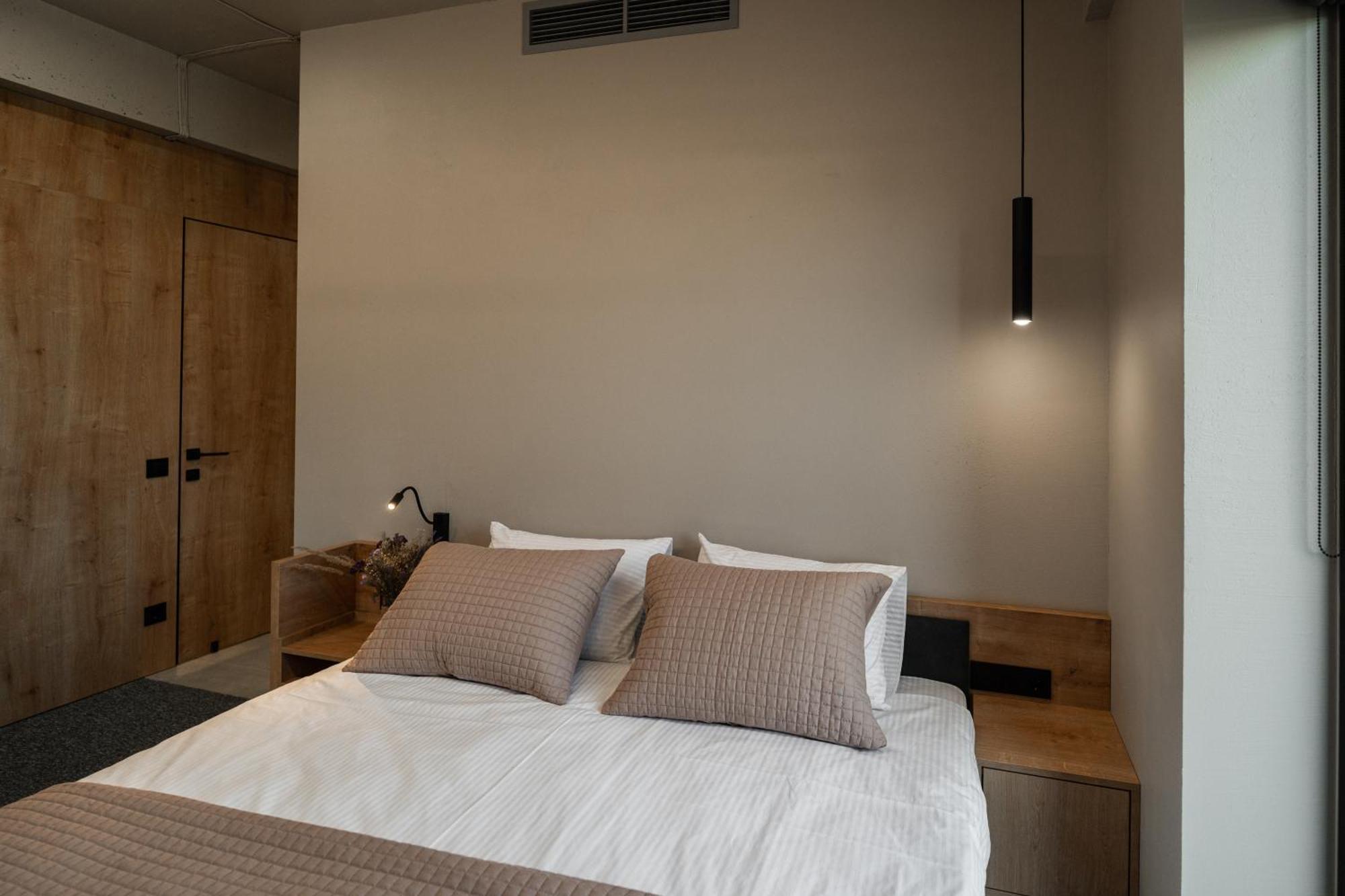 Hotel Miramar Smart Room Kovel' Ngoại thất bức ảnh