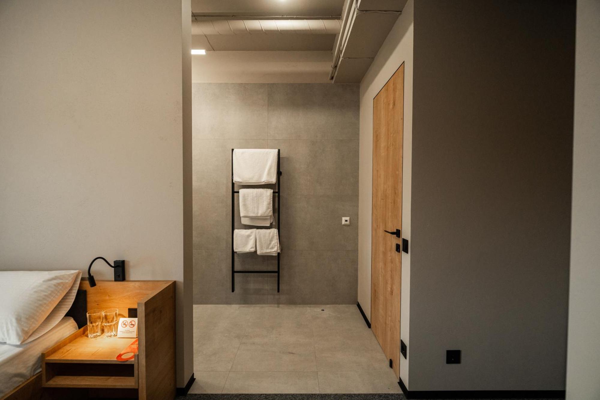 Hotel Miramar Smart Room Kovel' Ngoại thất bức ảnh