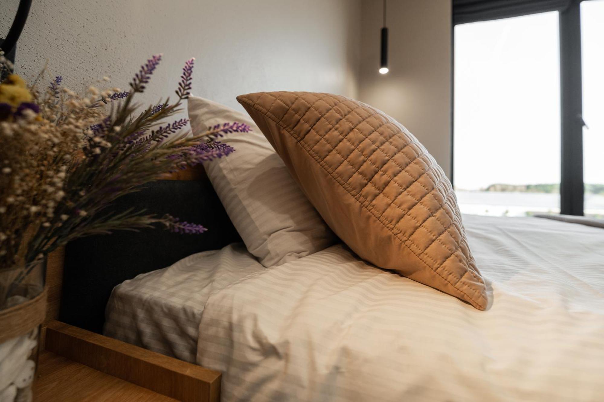Hotel Miramar Smart Room Kovel' Ngoại thất bức ảnh